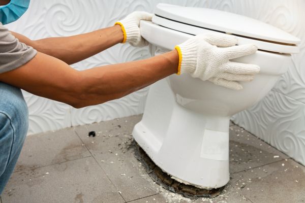 Cost of Toilet Removal in Cincinnati